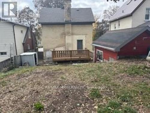 138 Courtland Avenue E, Kitchener, ON - Outdoor