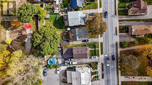 138 Courtland Avenue E, Kitchener, ON - Outdoor With View