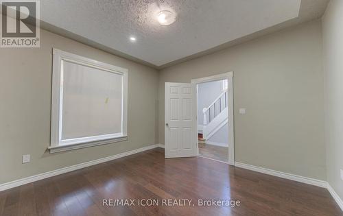 138 Courtland Avenue E, Kitchener, ON - Indoor Photo Showing Other Room