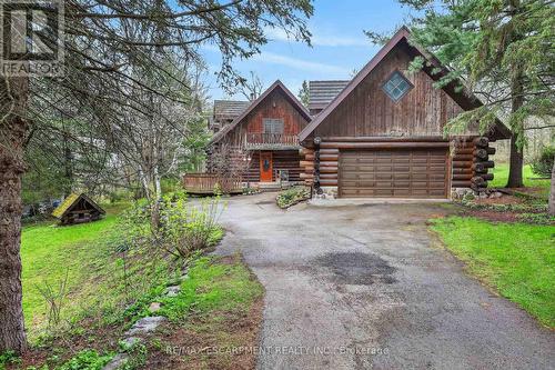 61 MOUNTAIN ROAD  Grimsby, ON L3M 4E7