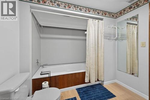 419 East 42Nd Street, Hamilton, ON - Indoor