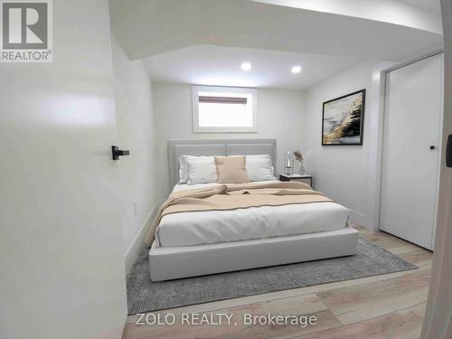 1504 King Street E, Hamilton, ON - Indoor Photo Showing Bedroom