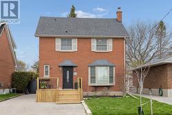 450 COLBORNE STREET E Oshawa, ON L1G 1N2