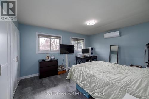 500 Main Street E, Southgate, ON - Indoor Photo Showing Bedroom