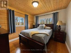 Bedroom 2 - 