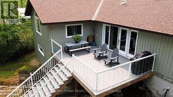 Front maintenance Free Deck 20'x13'6\" - 