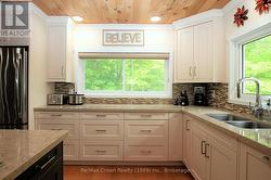 Well designed Kitchen - 