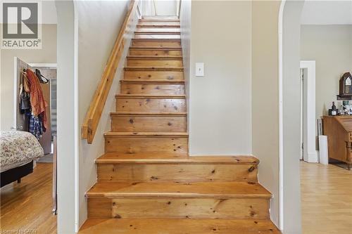 114 Grand Avenue S, Cambridge, ON - Indoor Photo Showing Other Room
