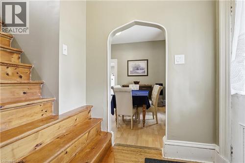 114 Grand Avenue S, Cambridge, ON - Indoor Photo Showing Other Room
