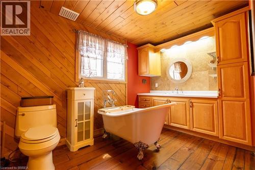 344 Perry Avenue, Killarney, ON - Indoor
