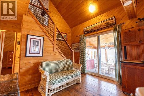 344 Perry Avenue, Killarney, ON - Indoor Photo Showing Other Room
