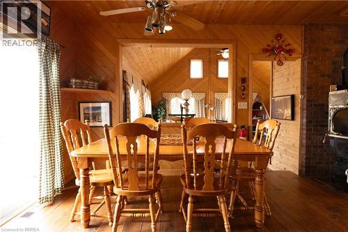 344 Perry Avenue, Killarney, ON - Indoor Photo Showing Dining Room