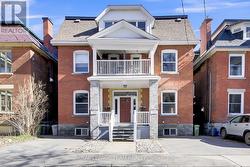 16-18 REGENT STREET  Ottawa, ON K1S 2R5