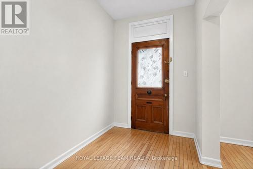 8 Lewis Street, Ottawa, ON - Indoor Photo Showing Other Room