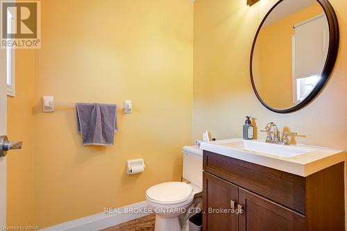 555 Mariner Drive, Waterloo, ON - Indoor Photo Showing Bathroom