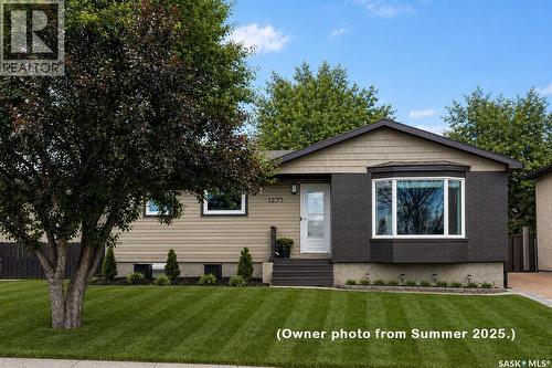 1235 Bourne STREET N  Regina, SK S4X 3C1
