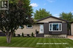 1235 Bourne STREET N  Regina, SK S4X 3C1