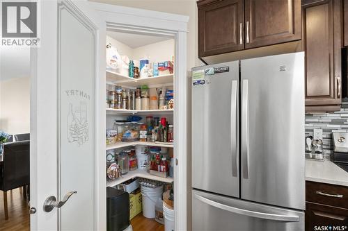 350 Marlatte Street, Saskatoon, SK - Indoor