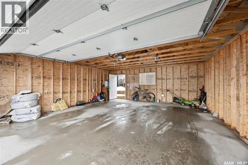 350 Marlatte Street, Saskatoon, SK - Indoor Photo Showing Garage