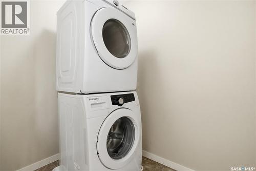 106 5521 Blake Crescent, Regina, SK - Indoor Photo Showing Laundry Room