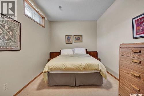 116 420 Heritage Crescent, Saskatoon, SK - Indoor Photo Showing Bedroom