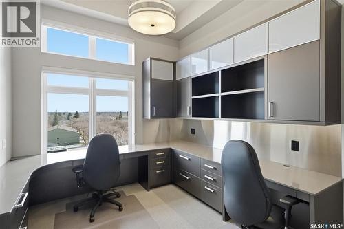 702 922 Broadway Avenue, Saskatoon, SK - Indoor Photo Showing Office