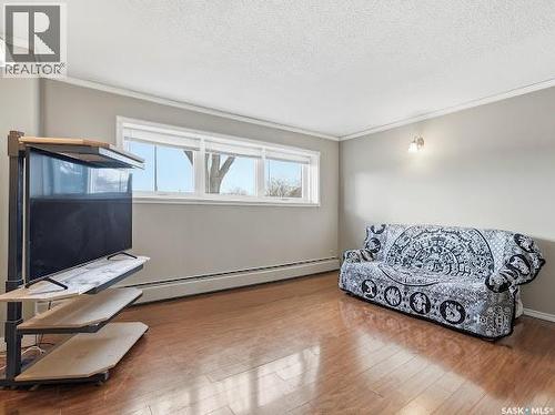 19 Dixon Crescent, Regina, SK 