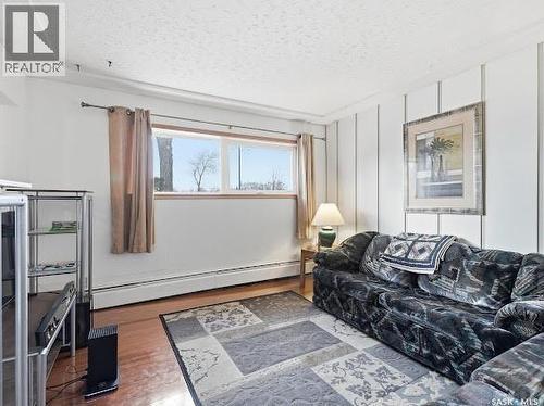 19 Dixon Crescent, Regina, SK 