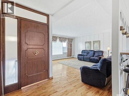 19 Dixon Crescent, Regina, SK 