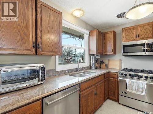 19 Dixon Crescent, Regina, SK 