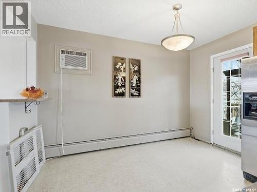 19 Dixon Crescent, Regina, SK 