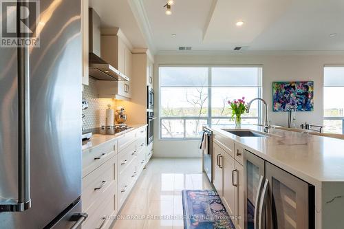 514 - 1200 Commissioners Road W, London South (South B), ON - Indoor Photo Showing Kitchen
