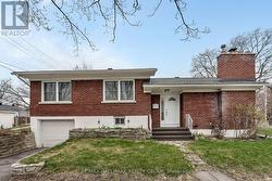 735 CHAPMAN BOULEVARD  Ottawa, ON K1G 1T7