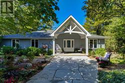 1036 RIVER ROAD E Wasaga Beach, ON L9Z 2P7