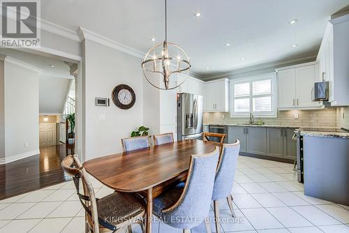 3199 Cotter Road, Burlington, ON - Indoor Photo Showing Dining Room