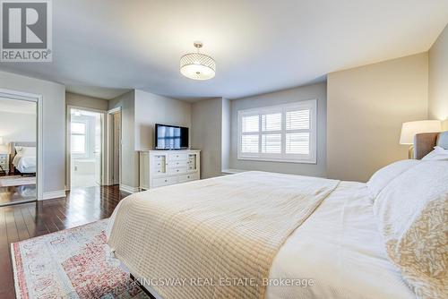 3199 Cotter Road, Burlington, ON - Indoor Photo Showing Bedroom