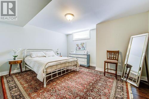 3199 Cotter Road, Burlington, ON - Indoor Photo Showing Bedroom