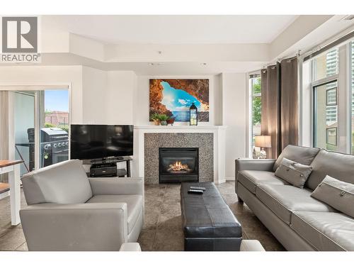 1128 Sunset Drive Unit# 303  Kelowna, BC V1Y 9W7