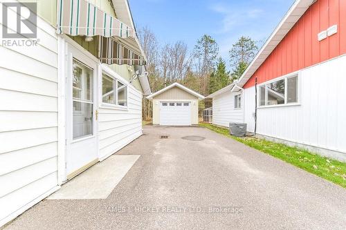 96 Glendale Avenue, Deep River, ON - Outdoor With Exterior