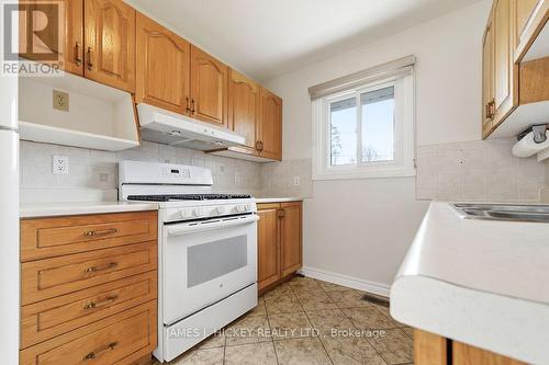 96 Glendale Avenue, Deep River, ON - Indoor Photo Showing Kitchen With Double Sink