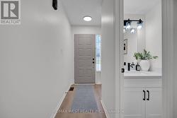 27 - 905 BAYLY STREET Pickering, ON L1W 3Y9