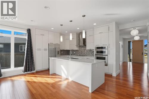 323 Atton Crescent, Saskatoon, SK - Indoor Photo Showing Kitchen With Upgraded Kitchen