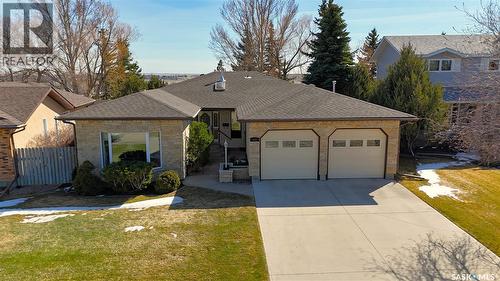 412 Curry Crescent, Swift Current, SK - Outdoor