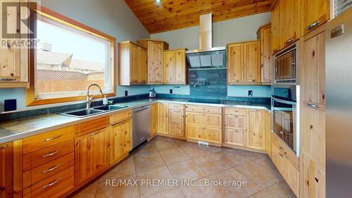 31 Paradise Boulevard, Ramara, ON - Indoor Photo Showing Kitchen With Double Sink