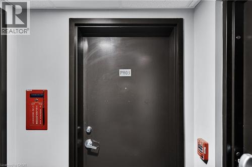 246 Lester Street Unit# Ph-03, Waterloo, ON - Indoor Photo Showing Other Room