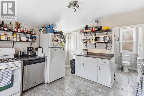 89 Inkerman Street, London East (East L), ON - Indoor Photo Showing Kitchen