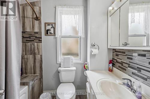 89 Inkerman Street, London East (East L), ON - Indoor Photo Showing Bathroom