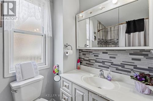 89 Inkerman Street, London East (East L), ON - Indoor Photo Showing Bathroom