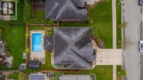1335 Maple, Lasalle, ON - Outdoor