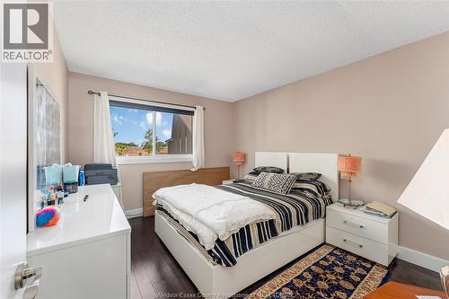 9978 Forest Glade Court Unit# 5, Windsor, ON - Indoor Photo Showing Bedroom